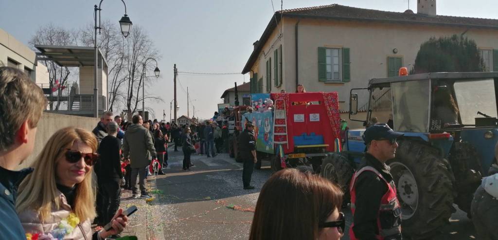 Il Carnevale a Dormelletto