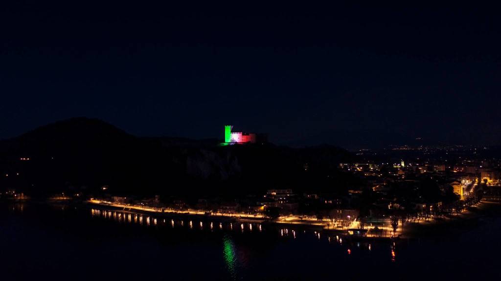 Rocca e isole tricolore