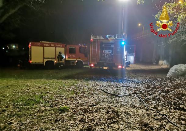 Incendio Laveno Mombello 