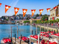 Foto Ticino con bandiera svizzera