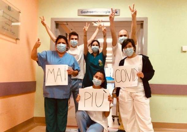 reparto mai covid - foto del personale