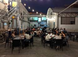 Circolo Gagarin tavolini all'aperto