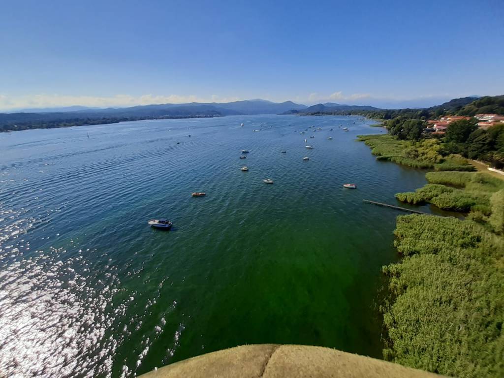 Arcadia Fly Team mongolfiera lago maggiore