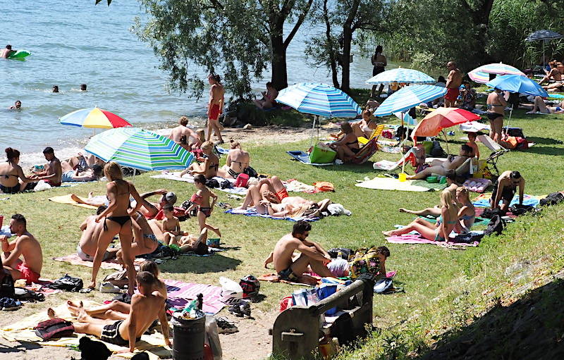 Una domenica sui laghi