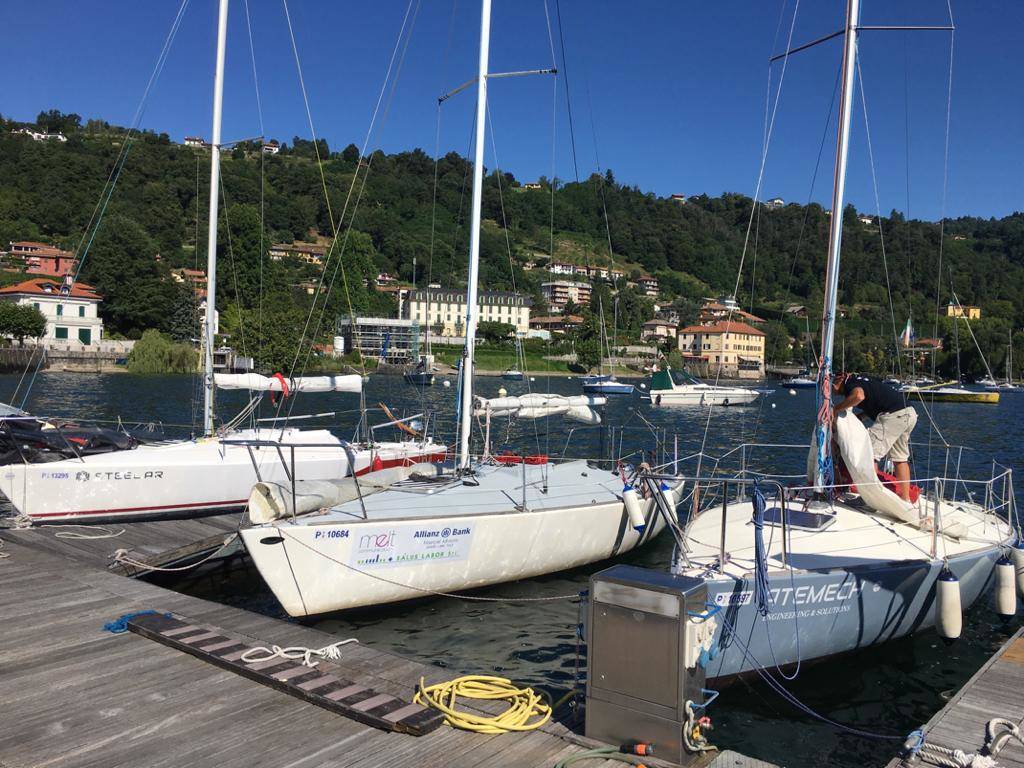 La \"regata del ringraziamento\" per i medici che hanno lottato contro il covid