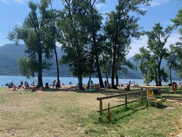 La difficile estate dei campeggi sul Lago Maggiore