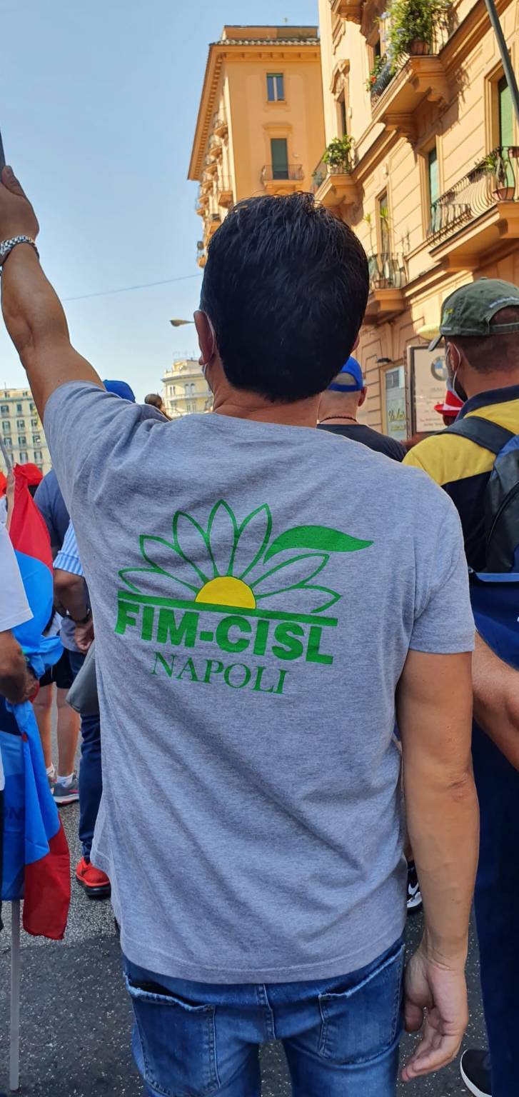 Manifestazione Whirlpool a Napoli