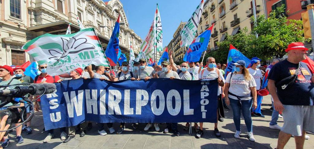 Manifestazione Whirlpool a Napoli