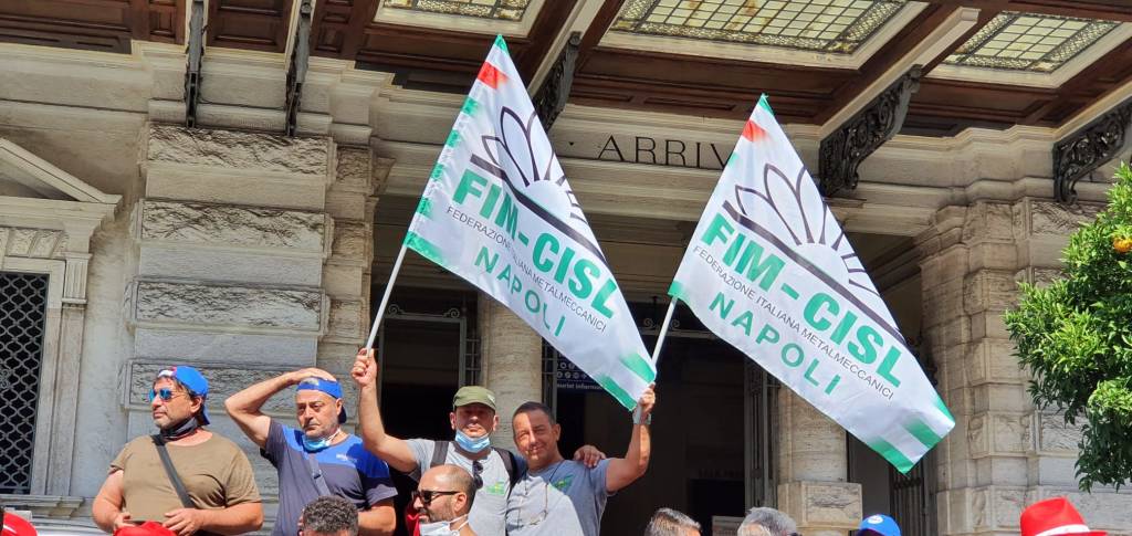 Manifestazione Whirlpool a Napoli