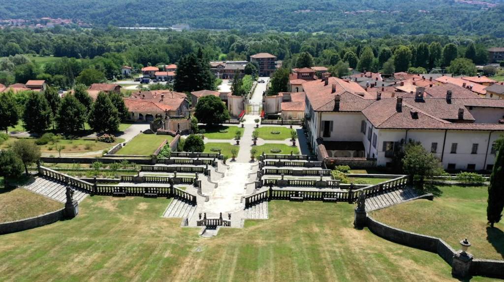 Caricamento temporaneo per contributo 1596967834qmr03guokx6jq61t