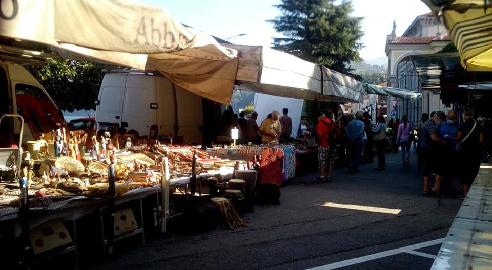 I colori del Mercato di Luino