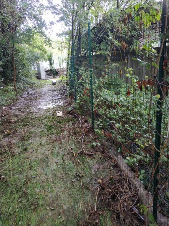 L'esondazione del Boesio all'altezza della conceria Fraschini di Brenta