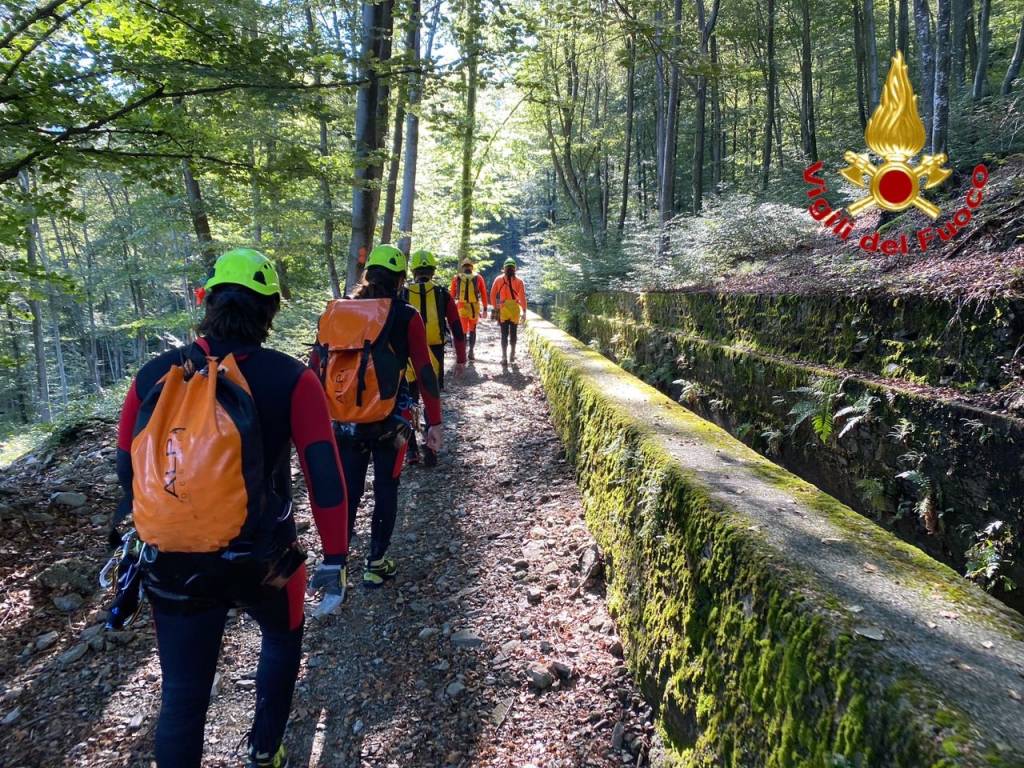 Maccagno, ritrovato un corpo nel torrente Molinera