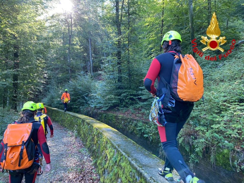 Maccagno, ritrovato un corpo nel torrente Molinera