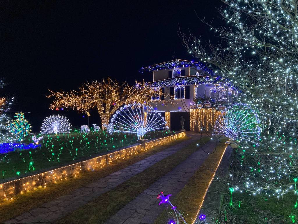 La casa illuminata del Signor Lino Betti a Leggiuno 