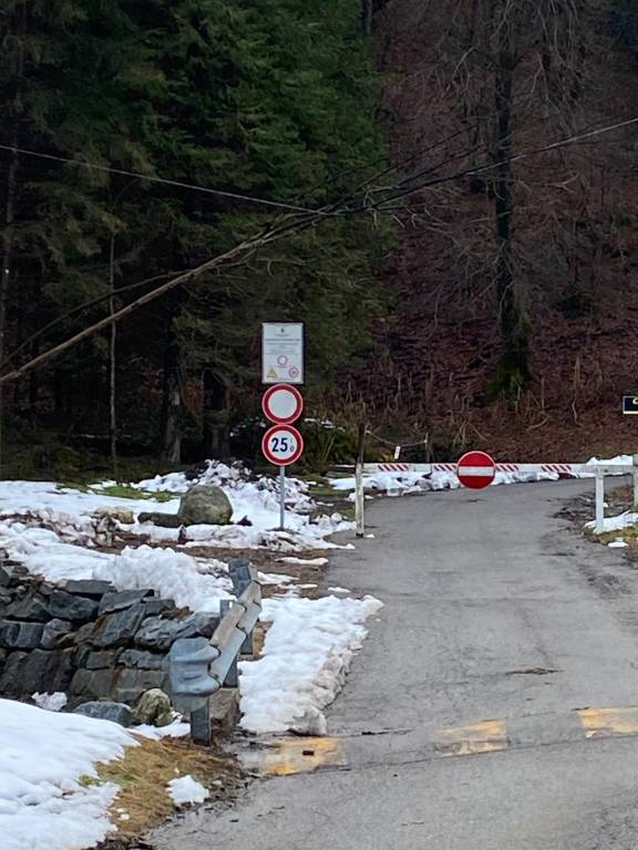 Cremenaga, il cantiere sulla strada del Biviglione