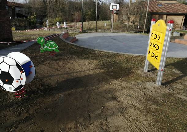 parco giochi bruschera di angera
