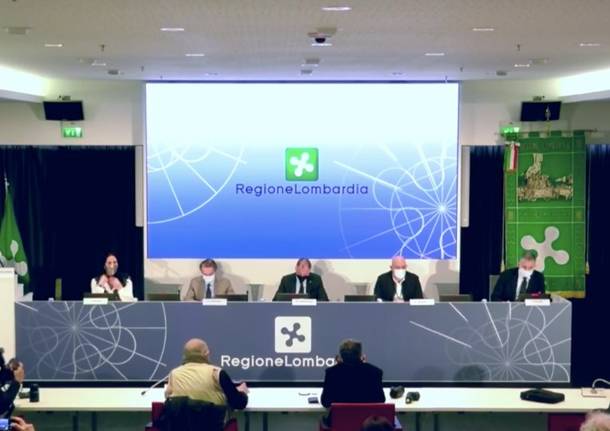 regione lombardia attilio fontana massimo garavaglia