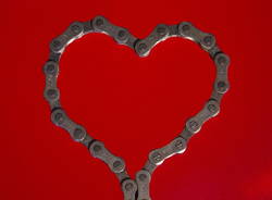 san valentino bicicletta cuore catena foto da Pixabay