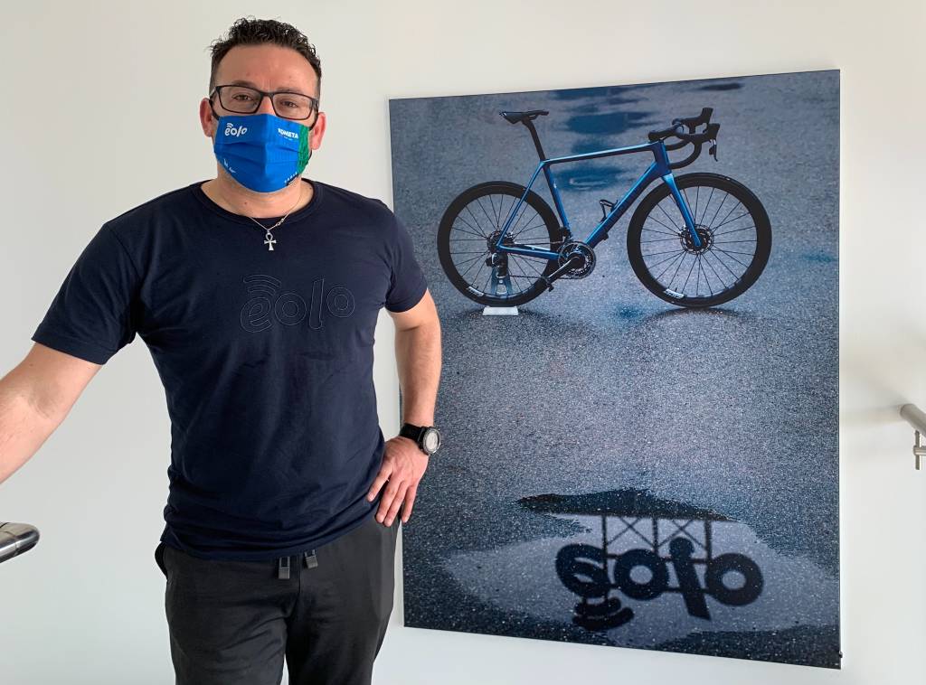 Casa Eolo Kometa ciclismo Besozzo Ivan basso 