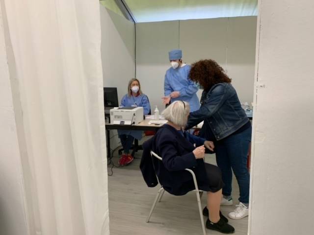 Centro vaccinale schiranna