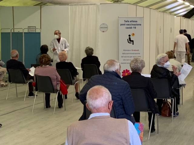 Centro vaccinale schiranna