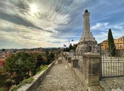 foto del giorno 6 aprile 2021 faro besozzo ulisse piana