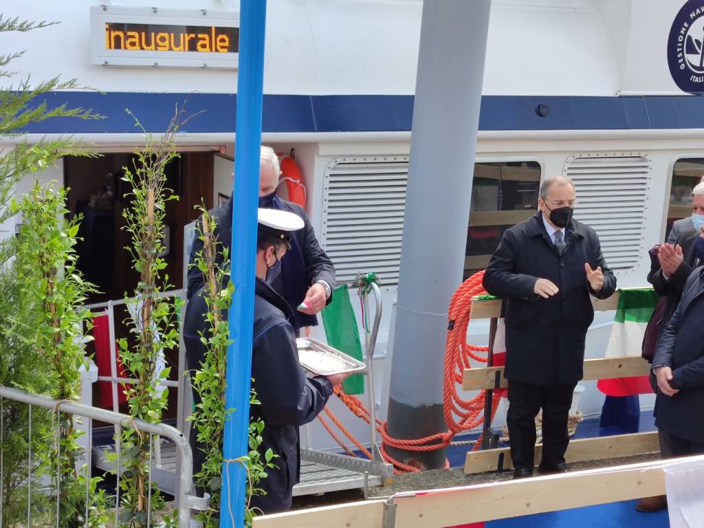 Il primo viaggio della Topazio