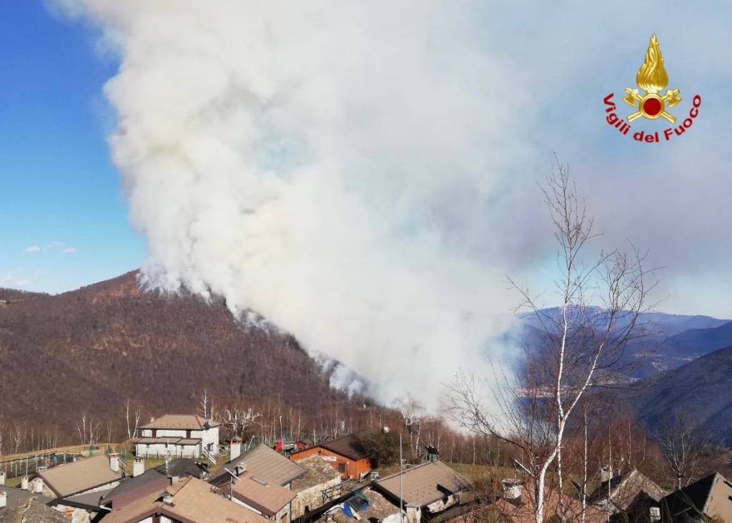 Incendio in Val Cannobina - Vigili del Fuoco 