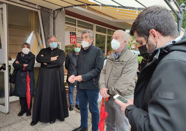 Alla Fondazione Comi di Luino aperta la stanza degli abbracci