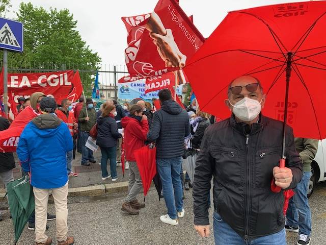 Sindacati in presidio a Varese per la sicurezza sul lavoro 