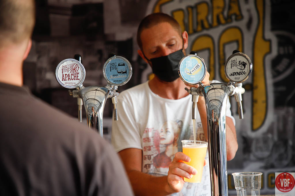 Un venerdì sera al Varese Beer Festival