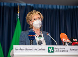 conferenza stampa vaccinazioni