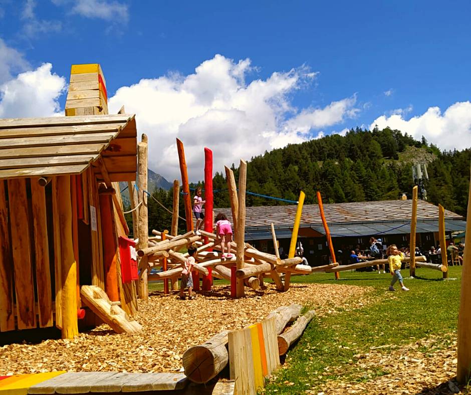 Estate al Parco del Fiabosco, in Valle d'Aosta