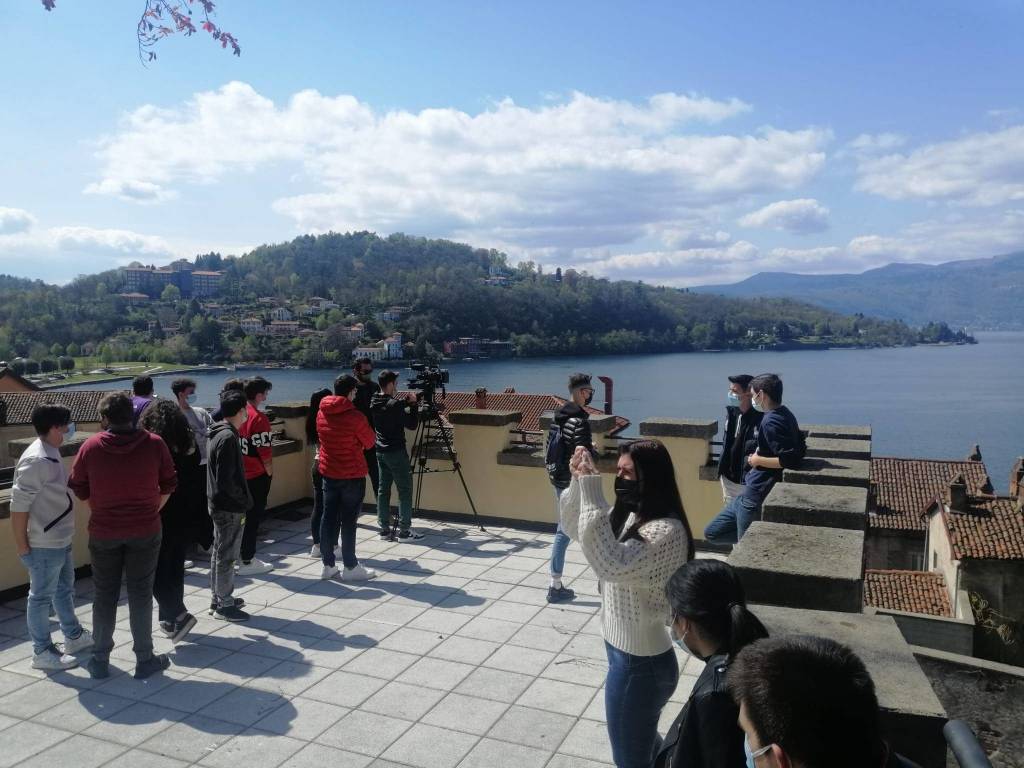 Gli studenti del Liceo Vittorio Sereni di Luino e Laveno e dell'Agenzia Formativa 