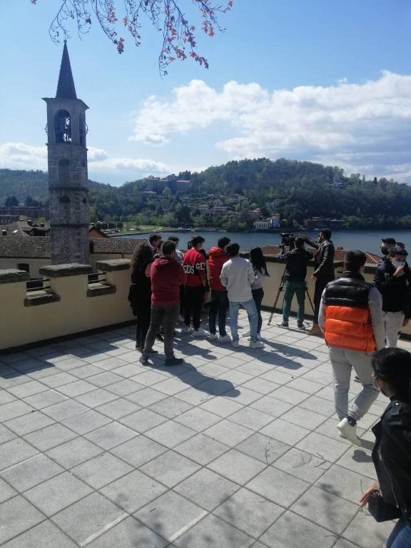 Gli studenti del Liceo Vittorio Sereni di Luino e Laveno e dell'Agenzia Formativa 