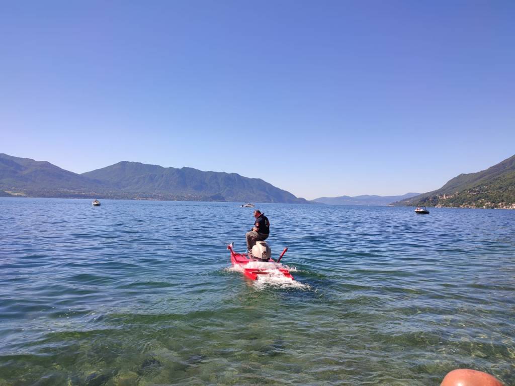 traversata lago maggiore vespa alessandro pozzi 