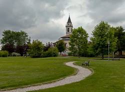 Nuvole cariche di pioggia a Cadrezzate con Osmate