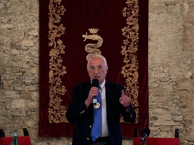 Odi et amo, l'ambiguità come valore