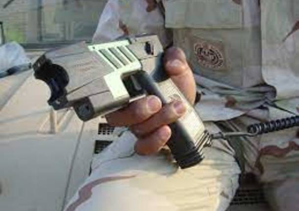 taser teser teaser