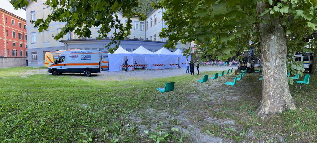 camper vaccinale di Areu a Laveno Mombello