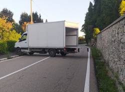 Colpo nella notte in azienda a Varano Borghi