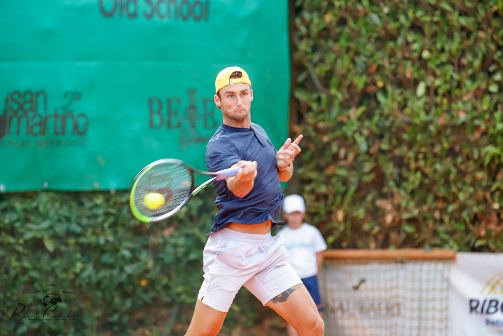 Il francese Martineau vince la 1a Lesa Cup di tennis