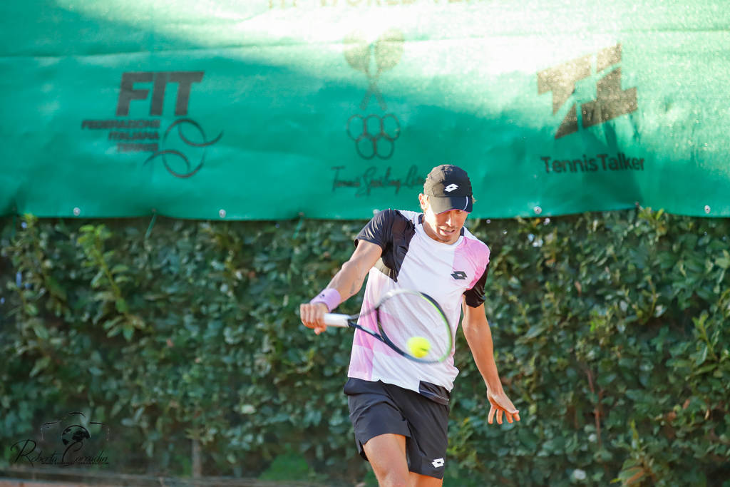 Il francese Martineau vince la 1a Lesa Cup di tennis