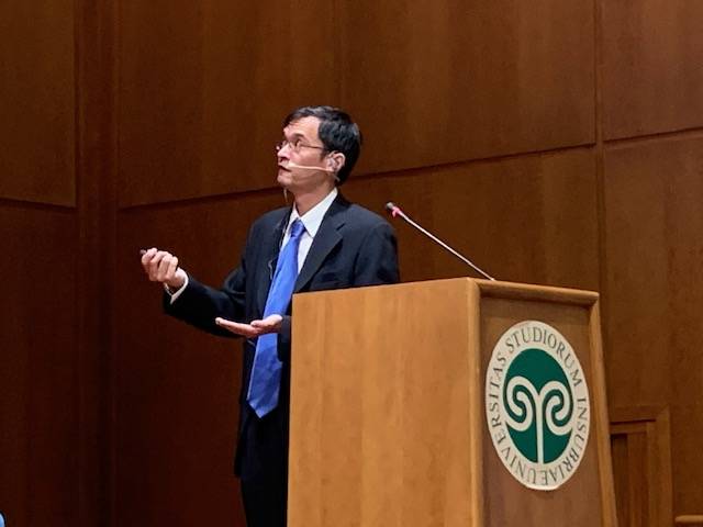 La premiazione del matematico Terence Tao