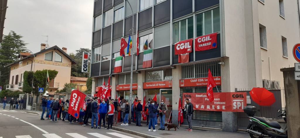 Presidi nelle sedi Cgil di Varese Busto Gallarate e Saronno