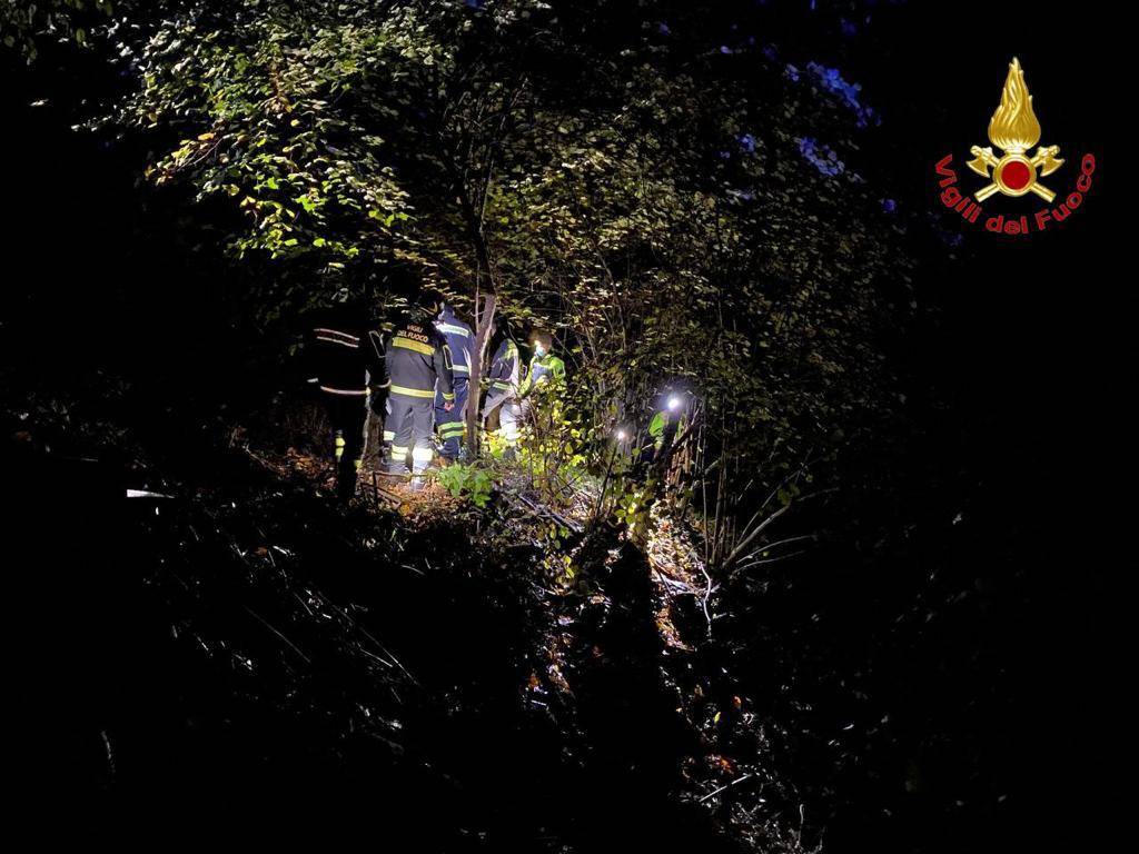 Castelveccana, soccorso nella notte un cercatore di funghi