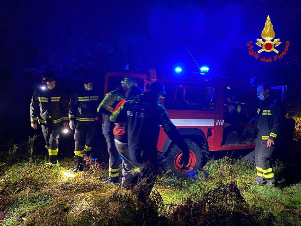 Castelveccana, soccorso nella notte un cercatore di funghi