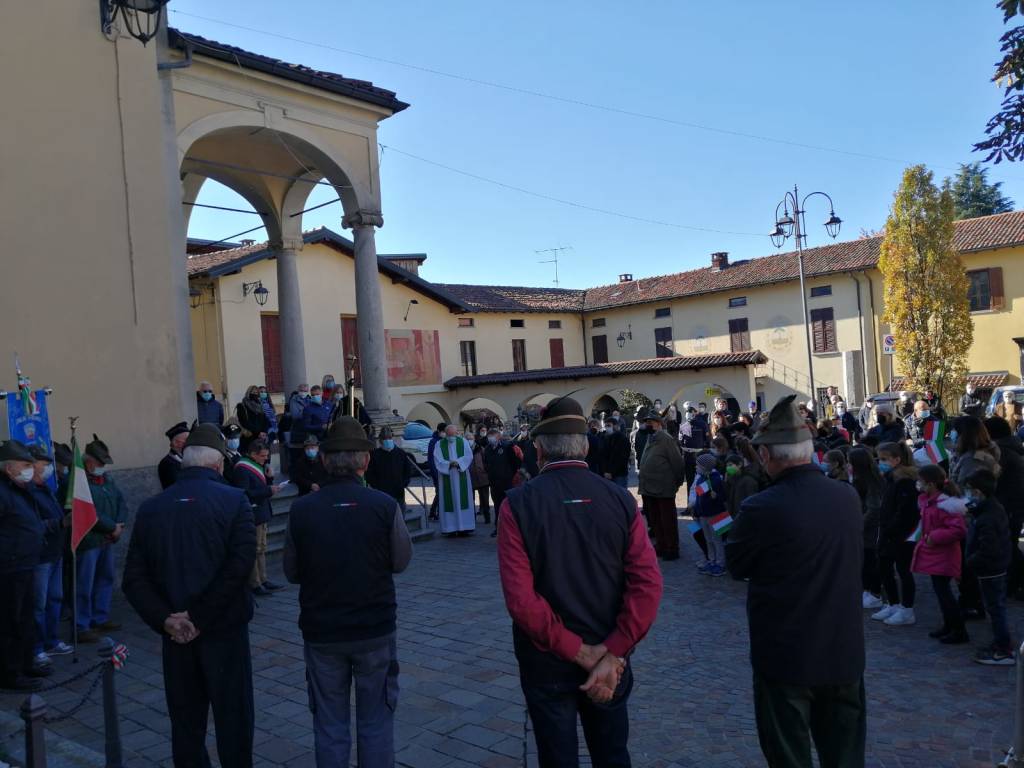 Gemonio, i bambini protagonisti del IV Novembre