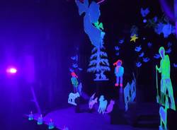 Il presepe illuminato di Sesona risplende aspettando il Natale